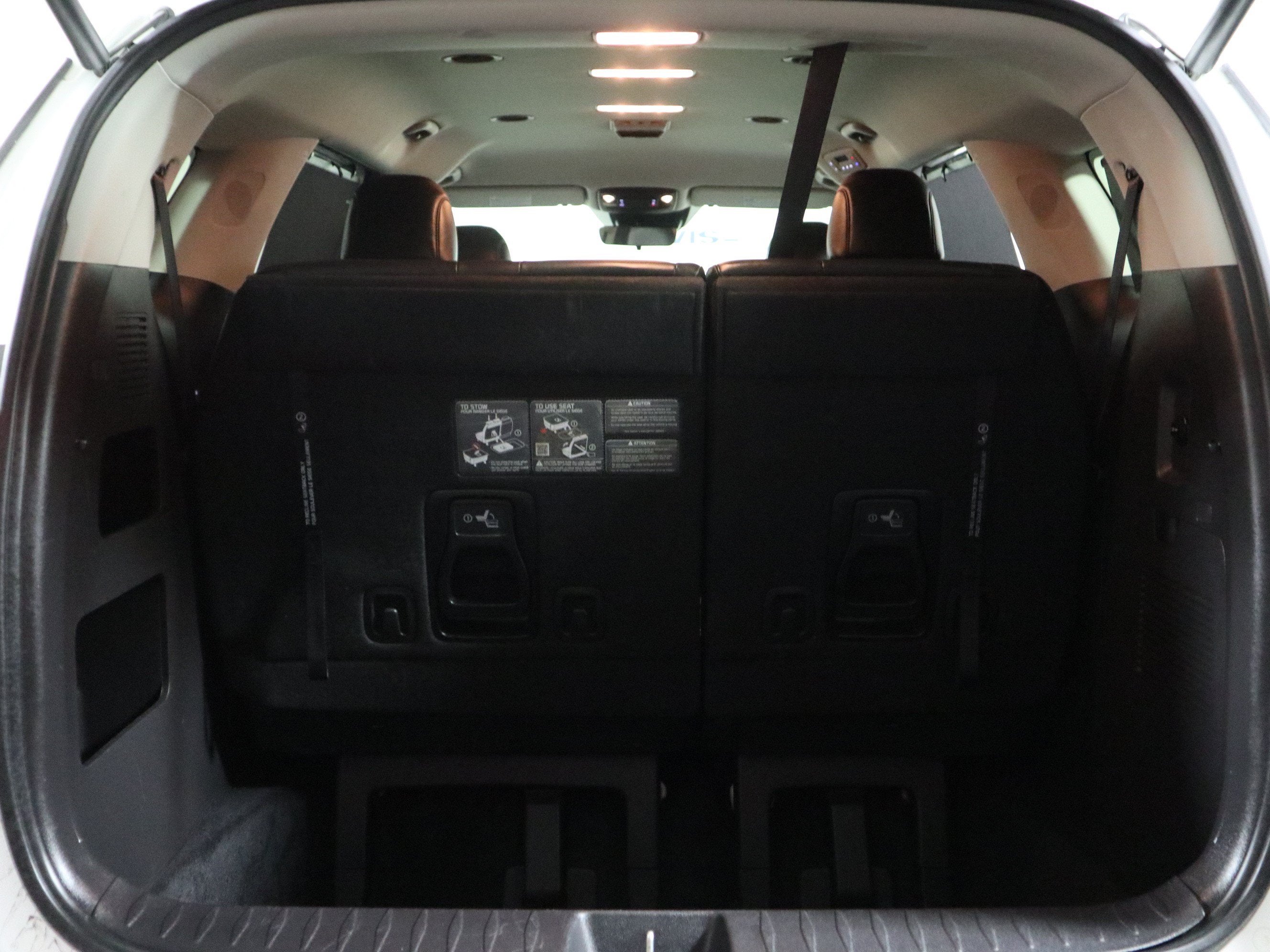 2024 Kia Carnival MPV EX