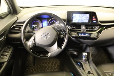 2018 Toyota C-HR XLE